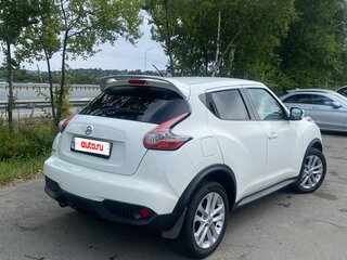 2014 Nissan Juke I Рестайлинг, белый, 910000 рублей, вид 4