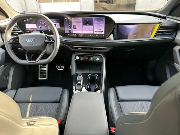 2026 Audi Q5 L III (GU), белый, 7350000 рублей - вид 13
