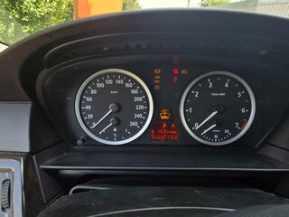 2004 BMW 5 серии 520i V (E60/E61), чёрный, 590000 рублей, вид 3
