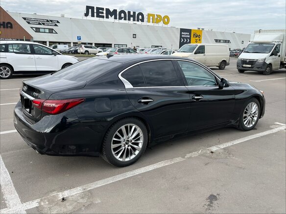 2019 Infiniti Q50 I Рестайлинг, чёрный, 1999000 рублей - вид 4