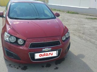 2014 Chevrolet Aveo II, красный, 355000 рублей, вид 1