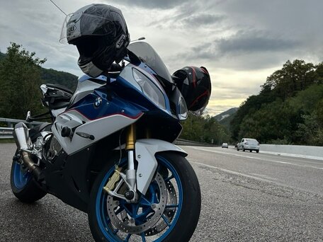 2016 BMW S 1000 RR, белый, 1400000 рублей, вид 5