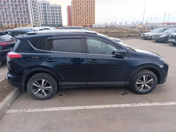 2018 Toyota RAV4 IV (XA40) Рестайлинг, синий, 2000000 рублей - вид 7