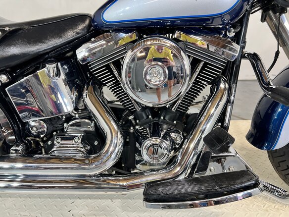 1999 Harley-Davidson Fat Boy, синий, 780000 рублей - вид 18