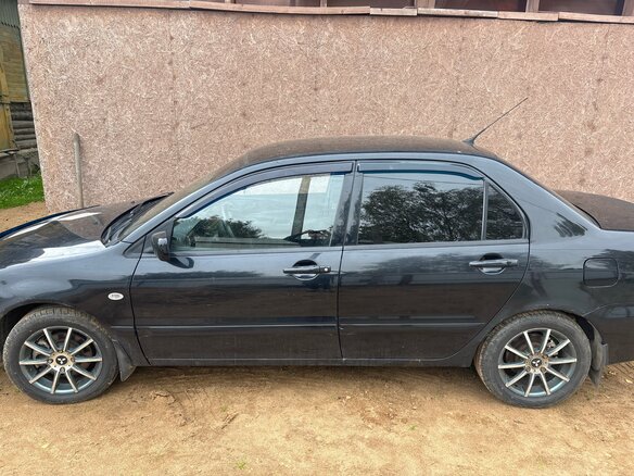 2004 Mitsubishi Lancer IX, чёрный, 200000 рублей - вид 2