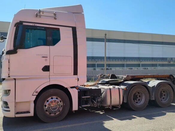 2021 MAN TGX, белый, 14500000 рублей - вид 3