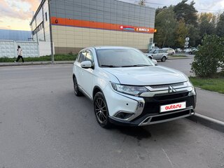 2015 Mitsubishi Outlander III Рестайлинг 2, белый, 1250000 рублей, вид 5