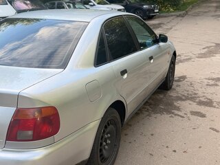 1995 Audi A4 I (B5), серебристый, 275000 рублей, вид 4