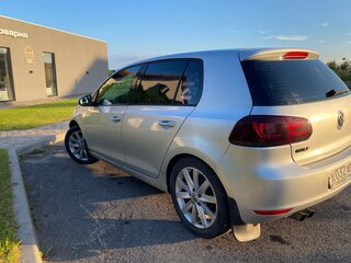2008 Volkswagen Golf VI, серебристый, 510000 рублей, вид 4