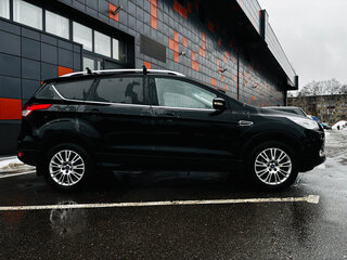 2014 Ford Kuga II, чёрный, 1175000 рублей, вид 3