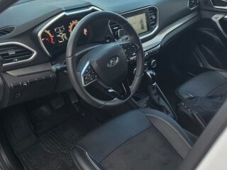 2024 Lada (ВАЗ) Vesta SW Cross I Рестайлинг (NG), белый, 1460000 рублей, вид 5
