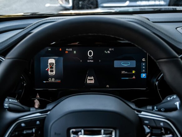 2026 Geely Monjaro I Рестайлинг, чёрный, 4905441 рублей - вид 13