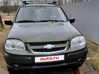 2010 Chevrolet Niva I Рестайлинг, коричневый, 550000 рублей, вид 1