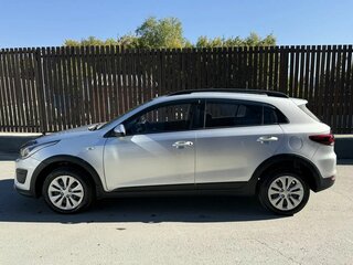 2020 Kia Rio X-Line IV, серый, 1280000 рублей, вид 3
