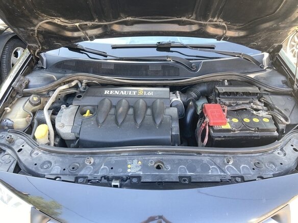 2008 Renault Megane II Рестайлинг, чёрный, 560000 рублей - вид 9