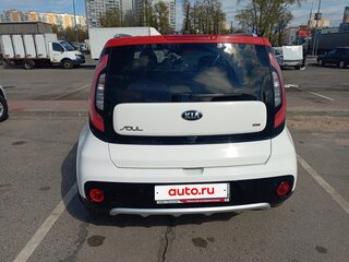 2018 Kia Soul II Рестайлинг, белый, 1800000 рублей, вид 4