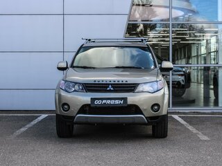 2007 Mitsubishi Outlander II, бежевый, 910000 рублей, вид 3