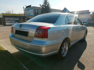 2007 Toyota Avensis II Рестайлинг, серебристый, 960000 рублей, вид 5
