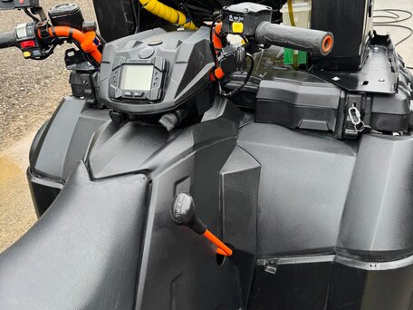2010 Polaris Sportsman 850, чёрный, 899000 рублей, вид 4