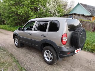 2014 Chevrolet Niva I Рестайлинг, серый, 580000 рублей, вид 1
