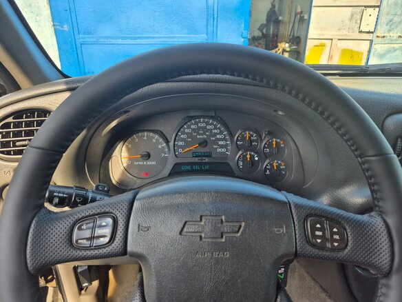2003 Chevrolet TrailBlazer I, чёрный, 960000 рублей - вид 12