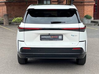 2026 Toyota bZ3X 58.3 kWh, белый, 2990000 рублей, вид 5