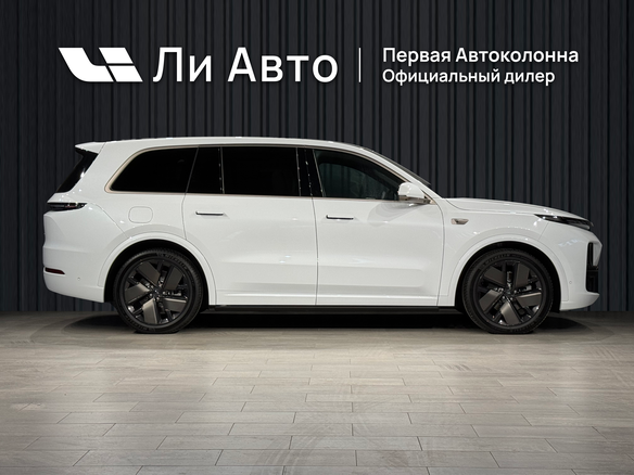 2026 Li Auto (Lixiang) L9 52.3 kWh I Рестайлинг, белый, 11990000 рублей - вид 3
