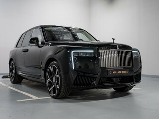2025 Rolls-Royce Cullinan Black Badge I Рестайлинг (Series II), чёрный, 72000000 рублей, вид 3