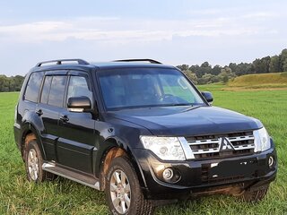 2012 Mitsubishi Pajero IV Рестайлинг 1, чёрный, 1800000 рублей, вид 3