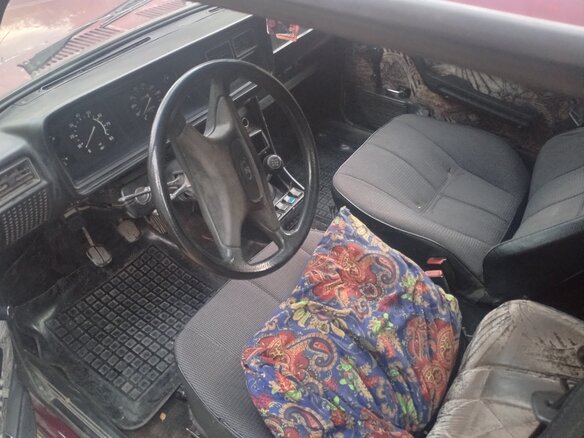 2001 Lada (ВАЗ) 2107, пурпурный - вид 3