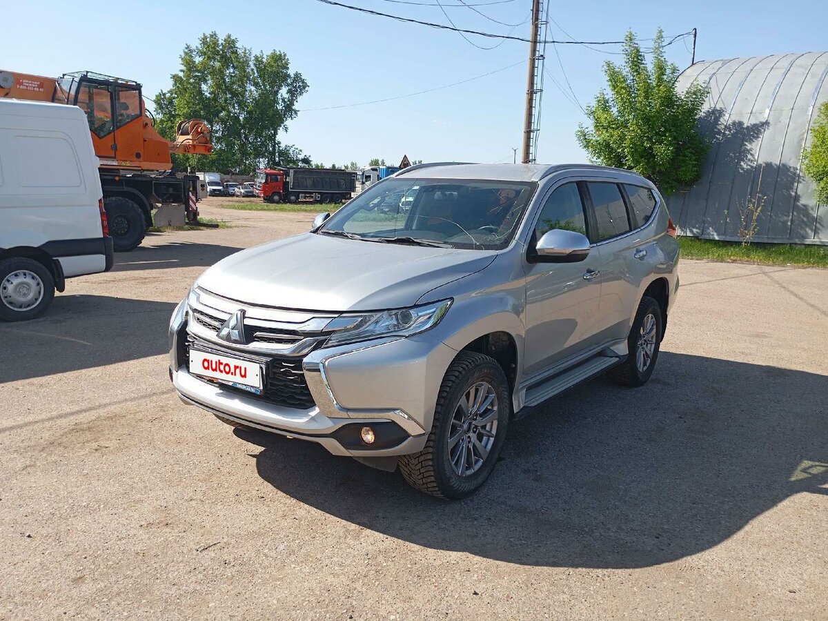 Открыть фотографии: Mitsubishi Pajero Sport III