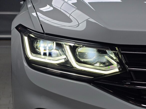 2024 Volkswagen Tiguan II Рестайлинг, белый, 3660000 рублей - вид 30
