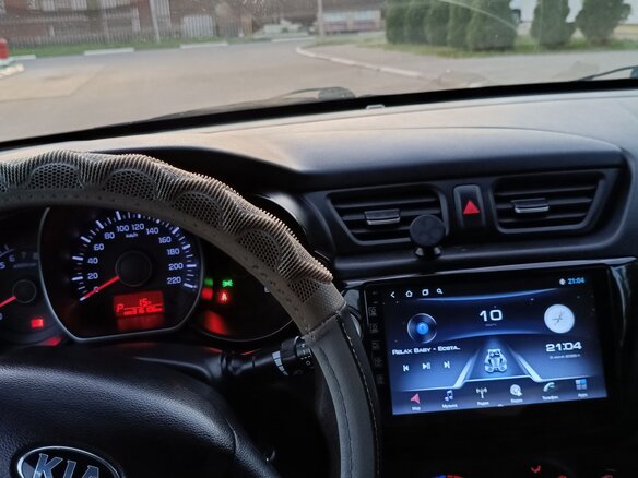 2013 Kia Rio III, белый, 600000 рублей - вид 7