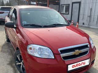 2008 Chevrolet Aveo I Рестайлинг, красный, 300000 рублей, вид 3