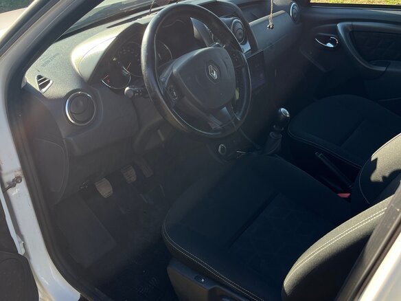 2018 Renault Duster I Рестайлинг, белый, 1550000 рублей - вид 4