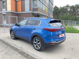 2018 Kia Sportage IV Рестайлинг, синий, 2050000 рублей, вид 3