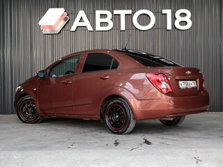 2012 Chevrolet Aveo II, коричневый, 509000 рублей, вид 4