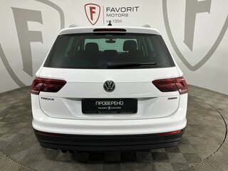 2018 Volkswagen Tiguan II, белый, 2399000 рублей, вид 3