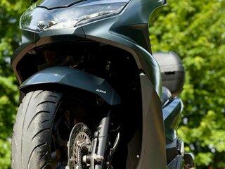 2023 Honda PCX 160, серый, 390000 рублей, вид 3