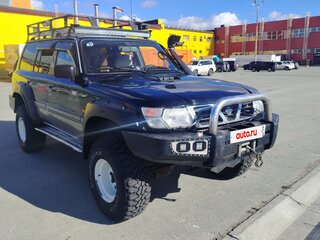2001 Nissan Patrol V (Y61), чёрный, 2600000 рублей, вид 3