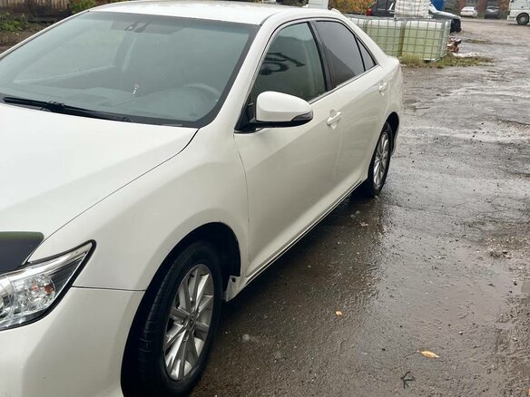 2014 Toyota Camry VII (XV50), белый, 1310000 рублей - вид 4