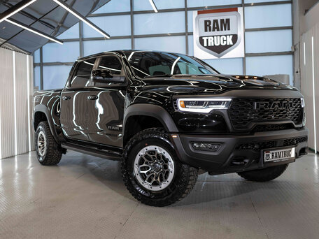 2026 Ram 1500 RHO V Рестайлинг, чёрный, 11385911 рублей, вид 1