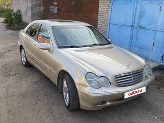 2001 Mercedes-Benz C-Класс 240 II (W203), бежевый, 580000 рублей, вид 2