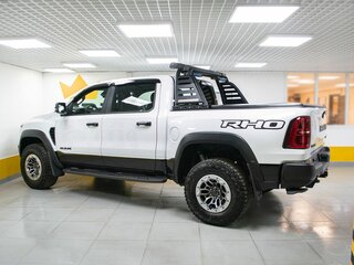 2026 Ram 1500 RHO V Рестайлинг, белый, 12499000 рублей, вид 4