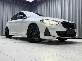 2023 BMW 1 серии 120i III (F52) Рестайлинг, белый, 1630084 рублей, вид 2