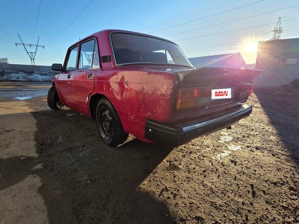 2004 Lada (ВАЗ) 2105, красный, 90000 рублей - вид 3