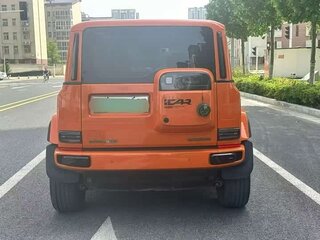 2025 iCar V23 59.93 kWh, оранжевый, 2090000 рублей, вид 5