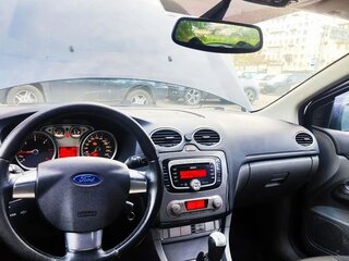 2009 Ford Focus II Рестайлинг, чёрный, 380000 рублей, вид 4
