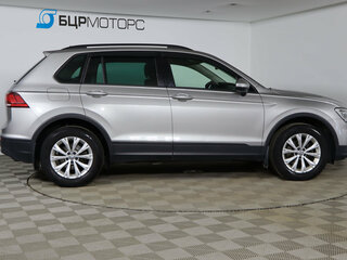 2019 Volkswagen Tiguan II, серебристый, 2229990 рублей, вид 4