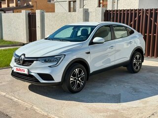 2022 Renault Arkana I, белый, 1380000 рублей, вид 2